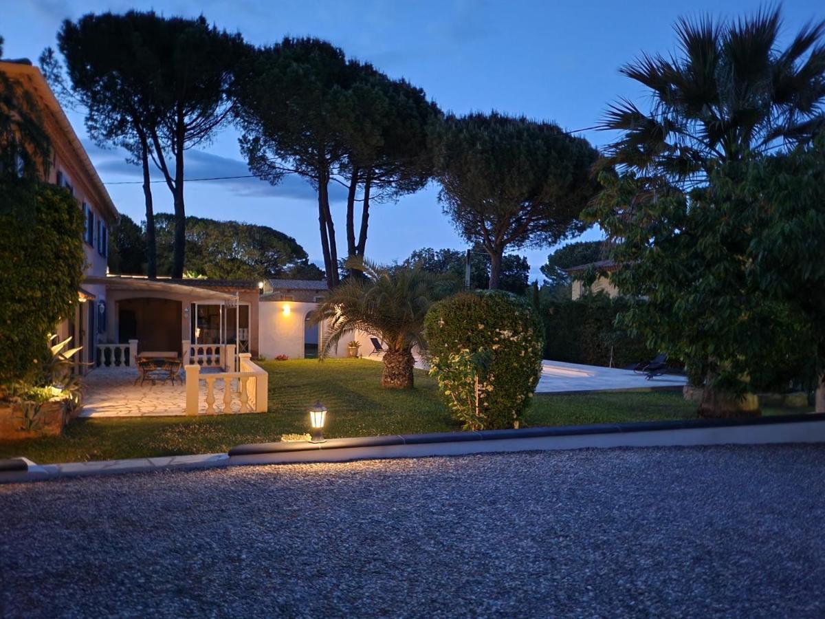 La Bastide Bleue Villa Андуз Екстериор снимка